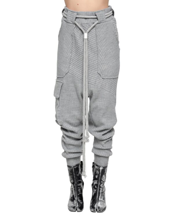MINOAR - Deconstruct Volume Cargo Track Pants, Women's black cotton pants with drop-crotch silhouette - 1