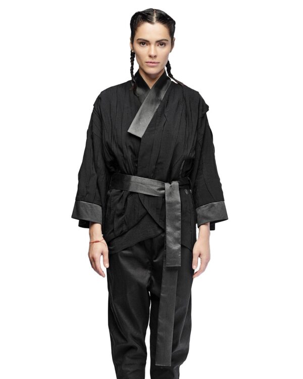 MINOAR - Linear Crushed Technique Kimono Jacket, Women's black cotton jacket with Crushed texture - 1