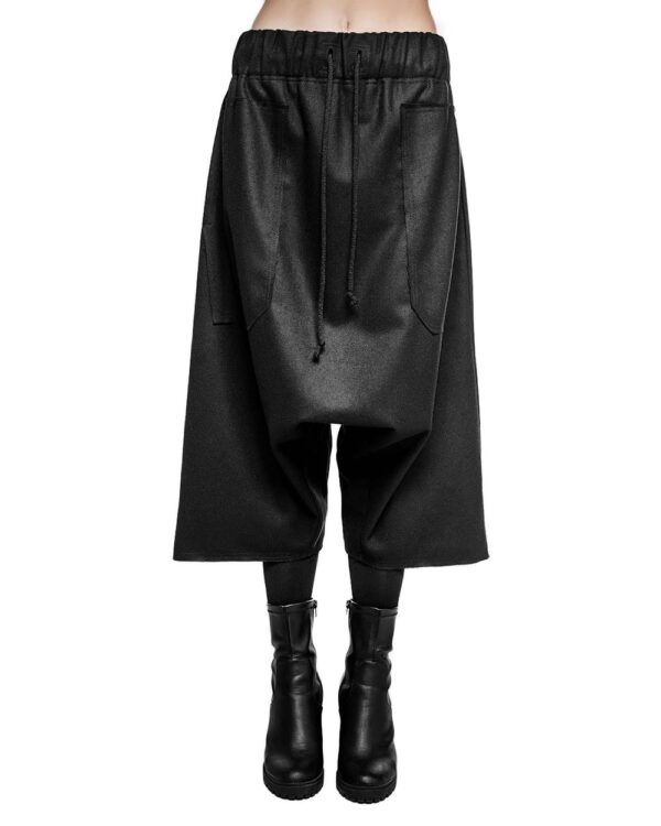 MINOAR - Wool Dropcrotch Winter Shorts, Women's black wool shorts with drop-crotch silhouette - 1