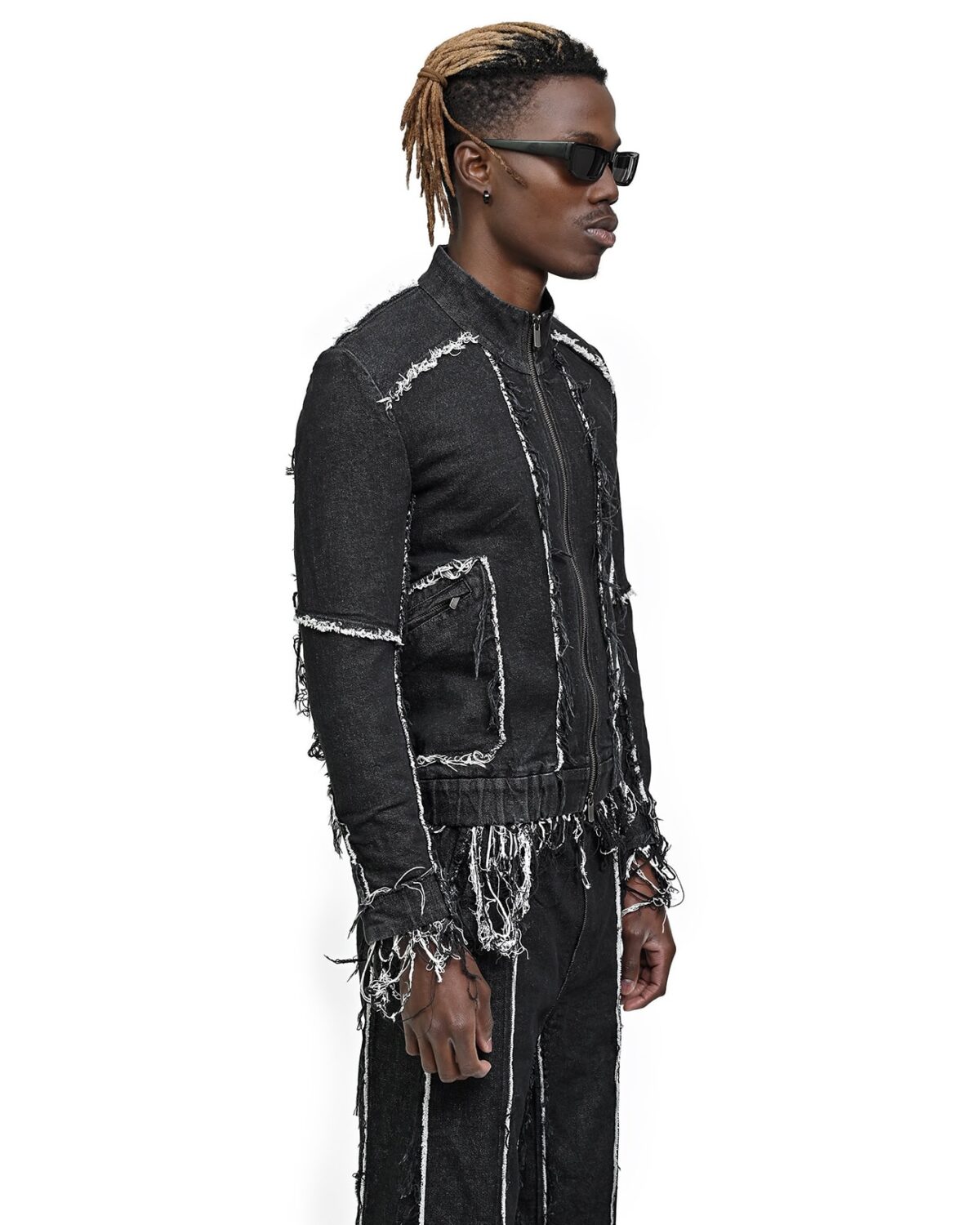 MINOAR - String Denim Raw Edge Jacket, Men's black cotton jacket with multi-segment construction - 5