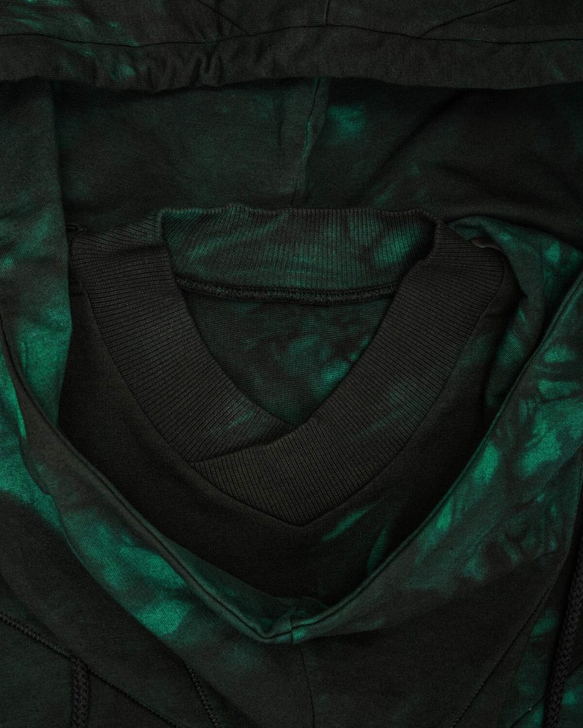 MINOAR - Cold Dyed Wrangle Hood Sweater, Men's green cotton sweater with thumb openings - 7