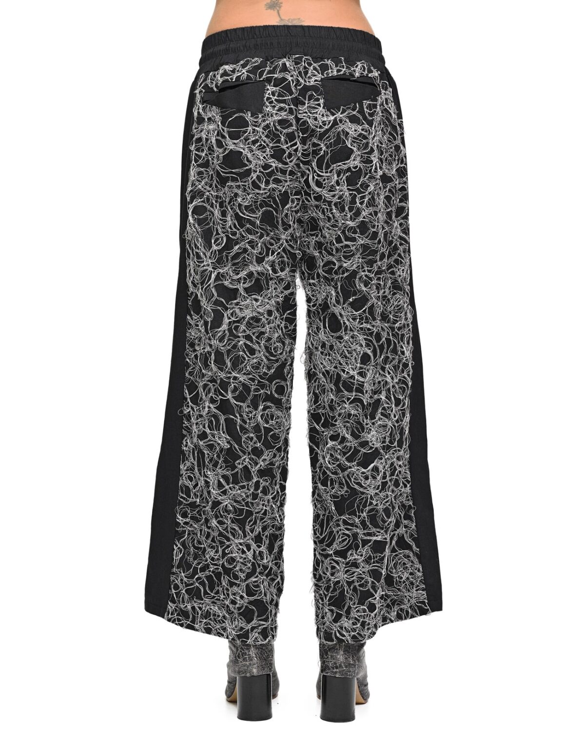MINOAR - Fiber Bond Contrast Lounge Pants, Women's black cotton pants with diagonal welt pockets - 5