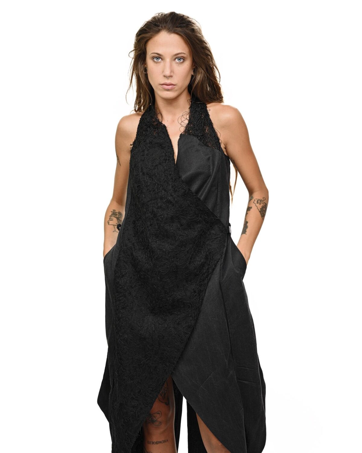 MINOAR - Silk Fiber Bond Construct Dress, Women's black viscose dress with Fiber-Bond texture - 3
