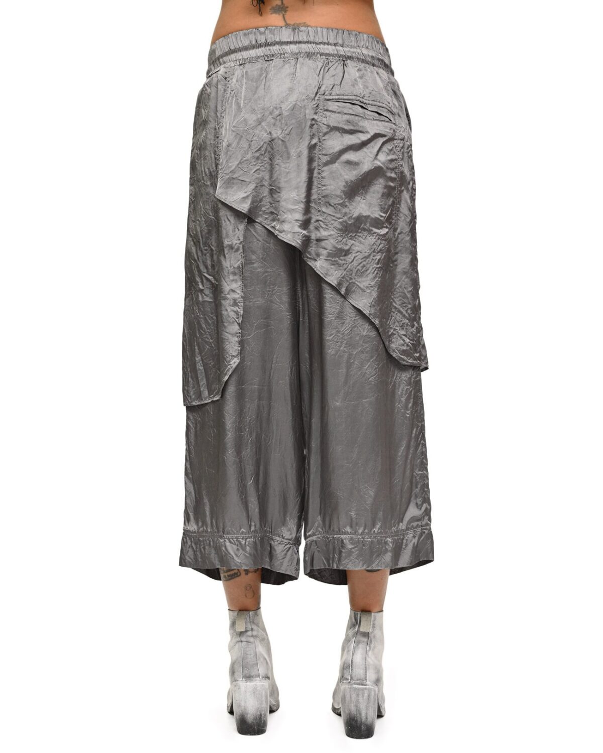 MINOAR - Chroma Loose Layers Pants, Women's grey viscose pants with drop-crotch silhouette - 3