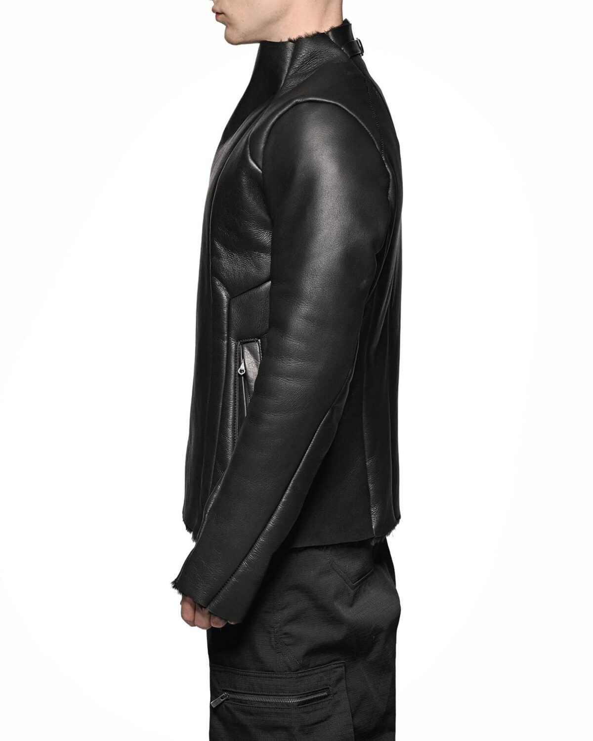 MINOAR - Shearling Multi-Cut Leather Jacket, Men's black leather jacket with steel hardware detail - 4