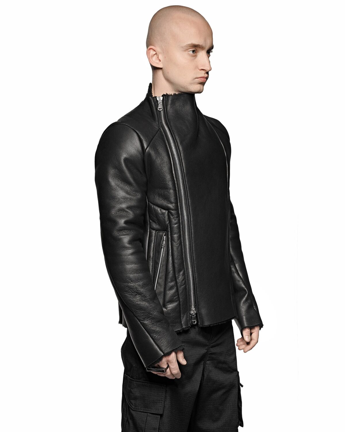 MINOAR - Shearling Multi-Cut Leather Jacket, Men's black leather jacket with steel hardware detail - 6