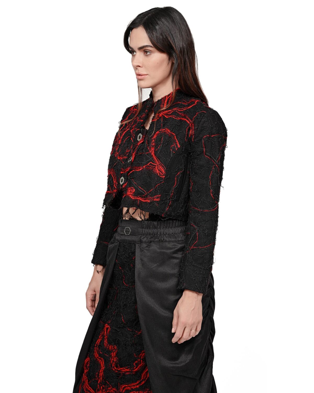 MINOAR - Fiber Bond Magma Crop Jacket, Women's black cotton jacket with Fiber-Bond texture - 3