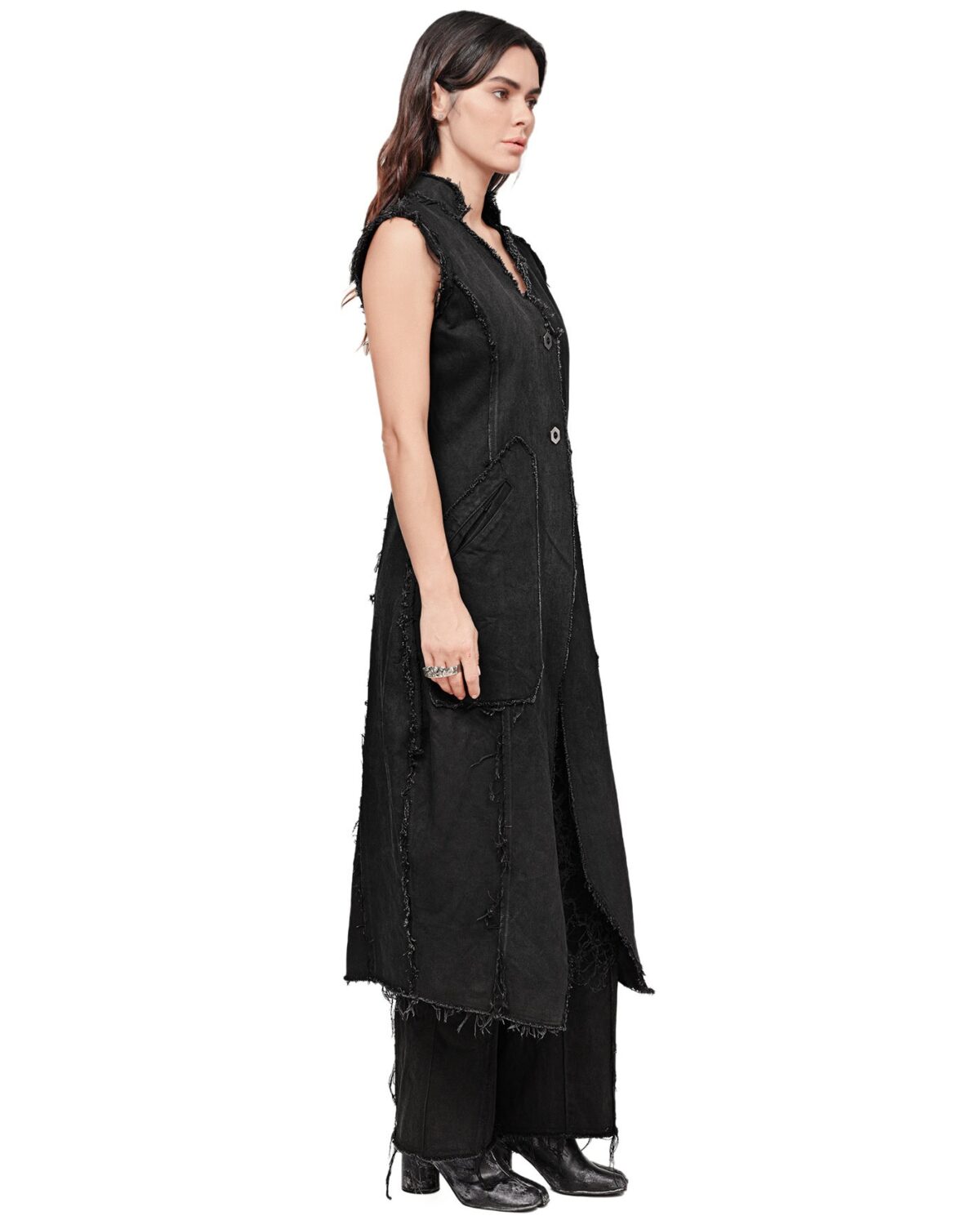 MINOAR - Hexa Layers Sleeveless Denim Coat, Women's black cotton coat with raised collar - 4