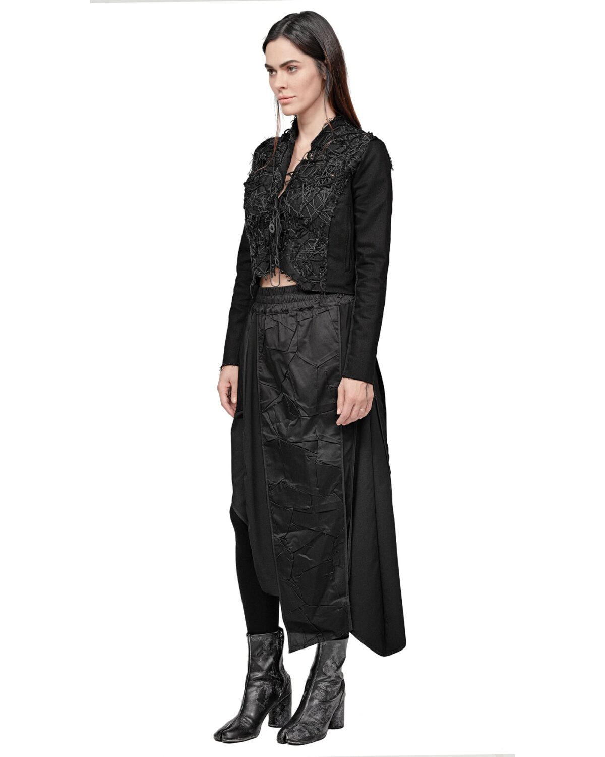 MINOAR - Grand Fiber Patch Denim Blazer, Women's black cotton blazer with Fiber-Bond texture - 8