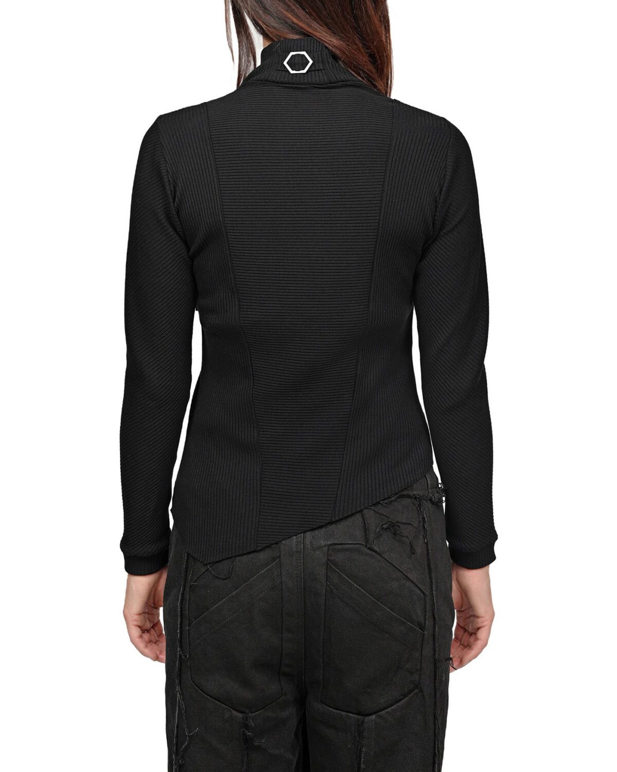 MINOAR - Drape Adjustable Layer Oracle Top, Women's black cotton top with multi-segment construction - 6