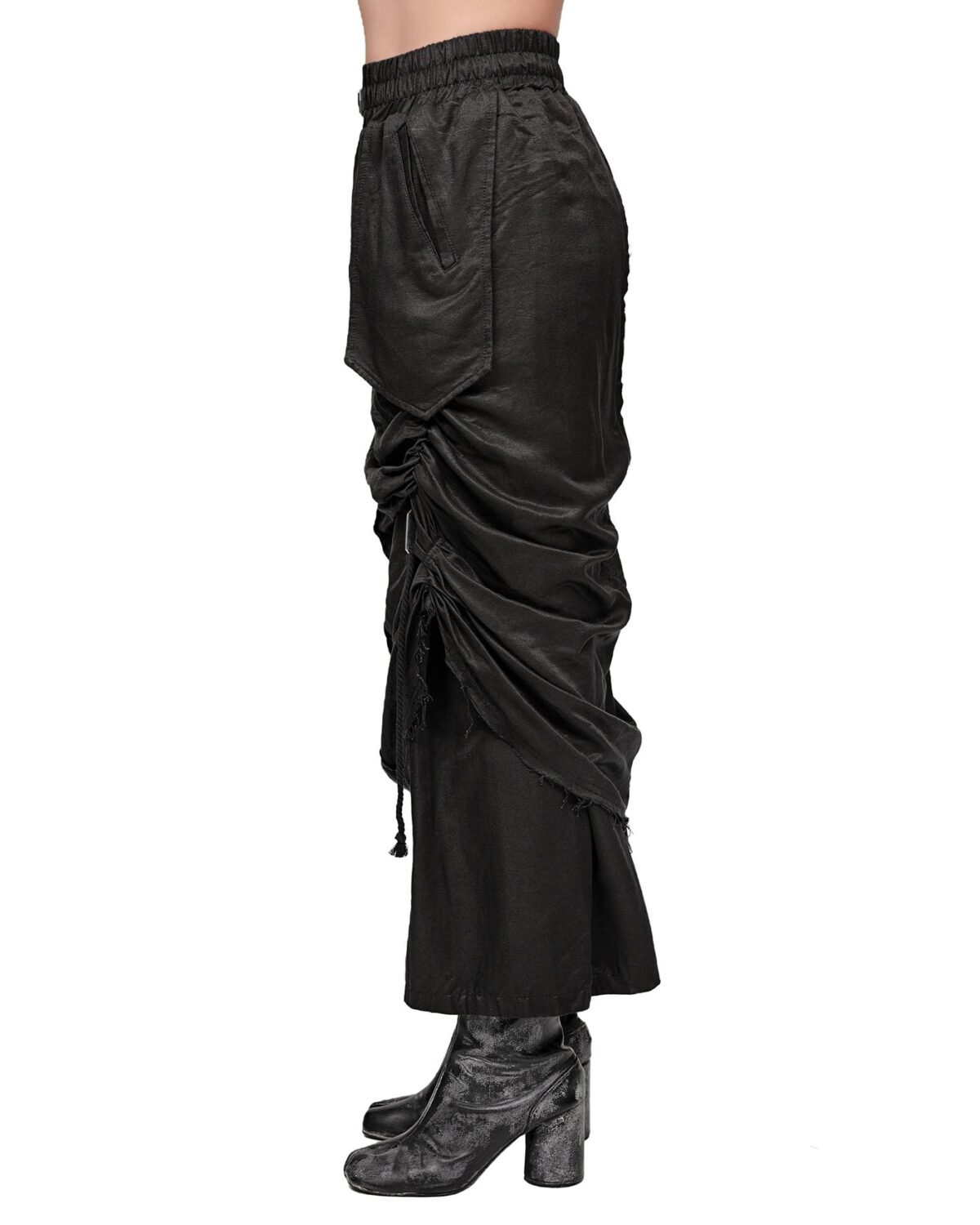 MINOAR - Raw Silk Layers Adjust Skirt, Women's black silk skirt with diagonal welt pockets - 3