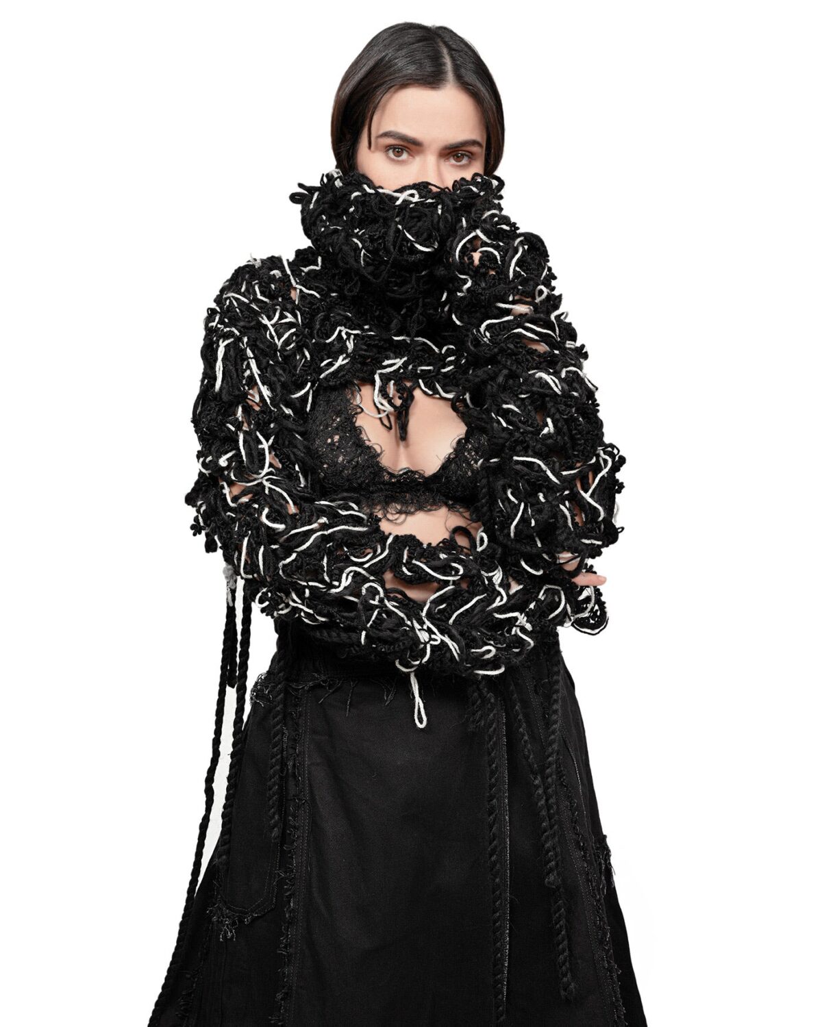MINOAR - Fiber Bond Oracle Collar Sleeves, Women's black wool sleeves with Fiber-Bond texture - 6